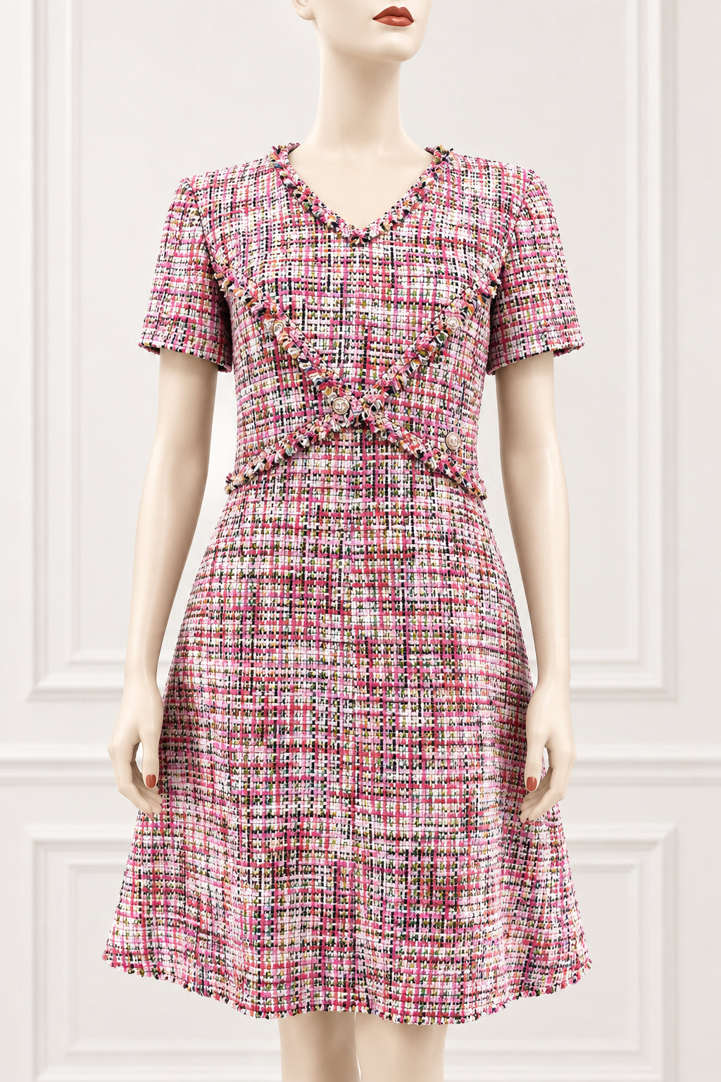 Chanel $9,150 Nwt 17P Hard To Find Tweed Fringed Dress 38 Cc Logo
