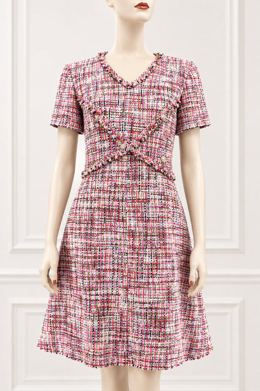 Chanel $9,150 Nwt 17P Hard To Find Tweed Fringed Dress 38 Cc Logo