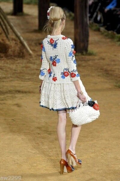 Chanel Rare 10P 2010 Most Wanted Runway Dress Mint 42 Beige