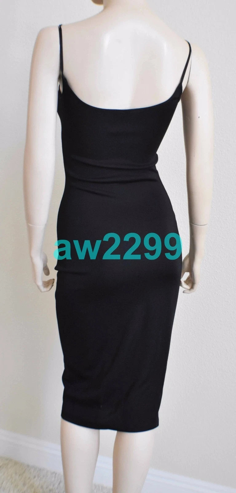 CHANEL NEW FALL 2007 RUNWAY 2 PIECE CAMELLIA APPLIQUE DRESS RARE 36 4 NEW BLACK