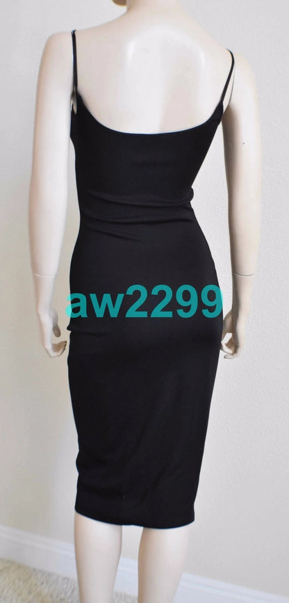 CHANEL NEW FALL 2007 RUNWAY 2 PIECE CAMELLIA APPLIQUE DRESS RARE 36 4 NEW BLACK