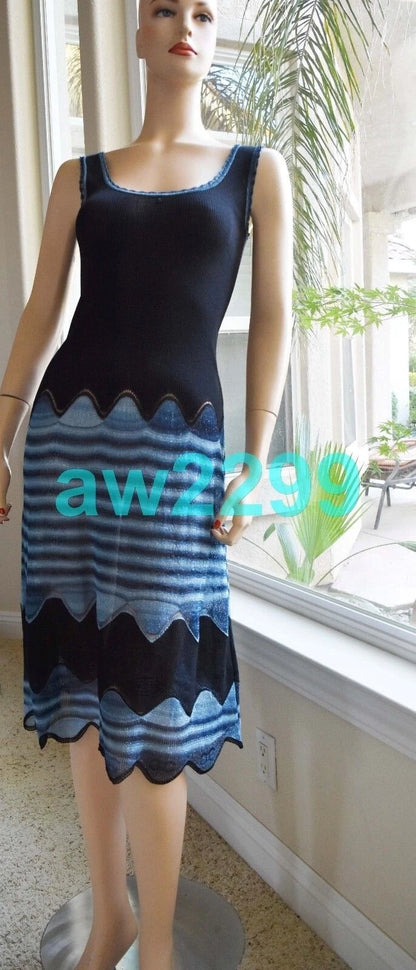 CHANEL 02A MOST WANTED DRESS CC LOGO 36 NEW BLUE AND BLACK