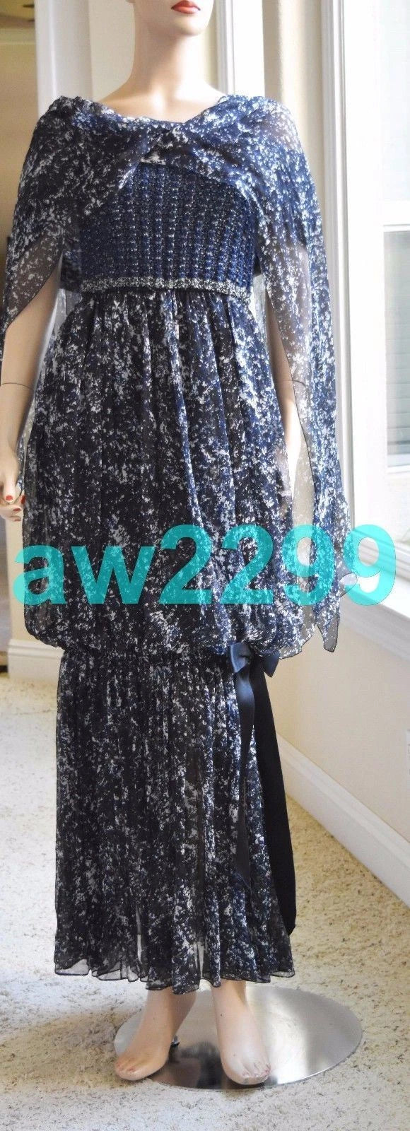 CHANEL most wanted rare 2 piece cc logo full length dress 40 scarf