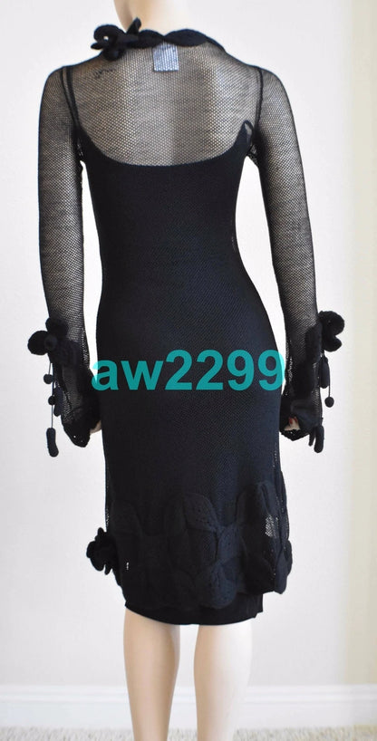 CHANEL NEW FALL 2007 RUNWAY 2 PIECE CAMELLIA APPLIQUE DRESS RARE 36 4 NEW BLACK