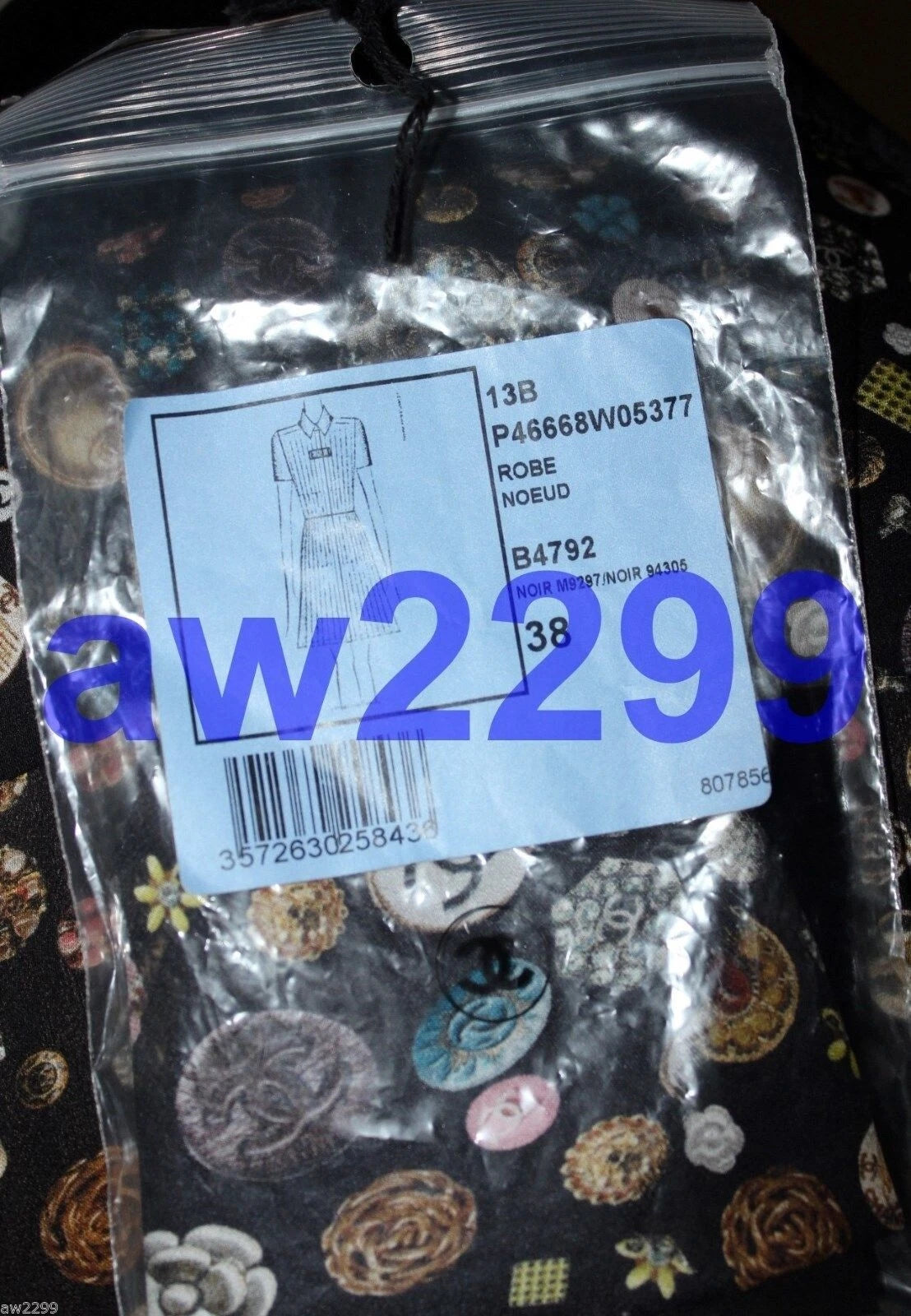 CHANEL nwt Most Wanted 13b Dress cc Logo and Detachable Bow 38 Multi Rare