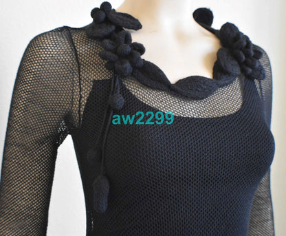 CHANEL NEW FALL 2007 RUNWAY 2 PIECE CAMELLIA APPLIQUE DRESS RARE 36 4 NEW BLACK
