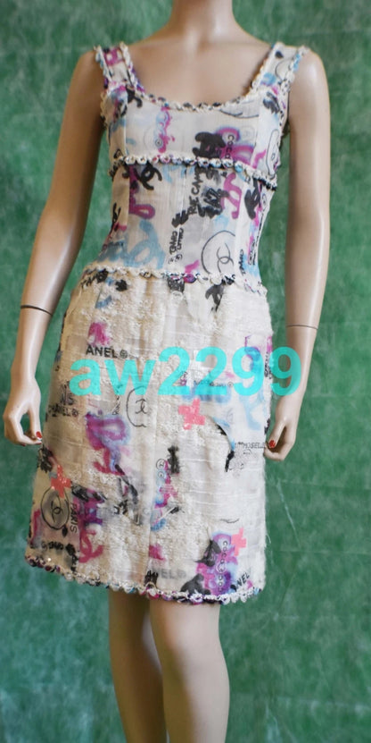CHANEL Most Wanted Runway Graffiti Tweed Dress CC Logo 07C 6.1K Multi - 38