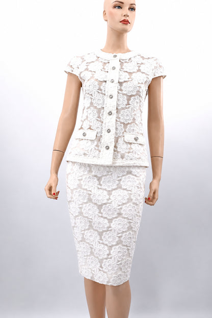 CHANEL 09C 2009 NEW CAMELLIA CC LOGO 2-PIECE JACKET & SKIRT SUIT FR 36 OFF-WHITE
