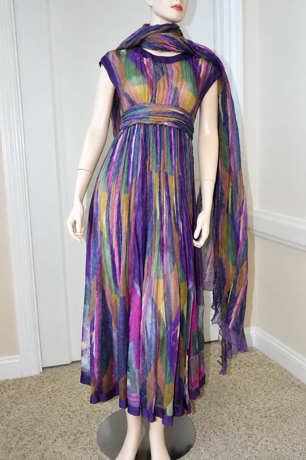 CHANEL 2012 MOST WANTED RUNWAY 2 PC MAXI DRESS WITH SCARF CC LOGO MULTI NEW 38