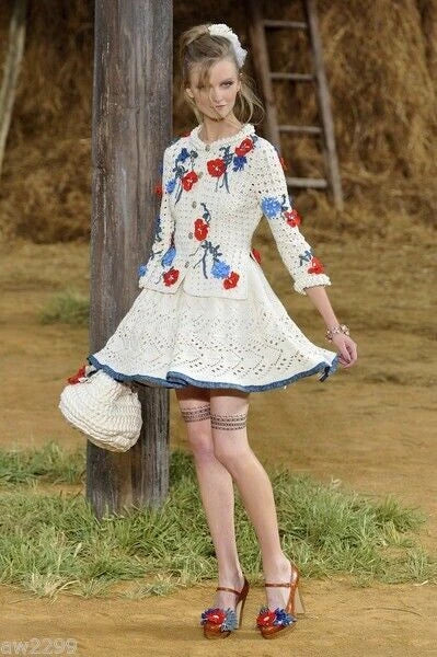 Chanel Rare 10P 2010 Most Wanted Runway Dress Mint 42 Beige